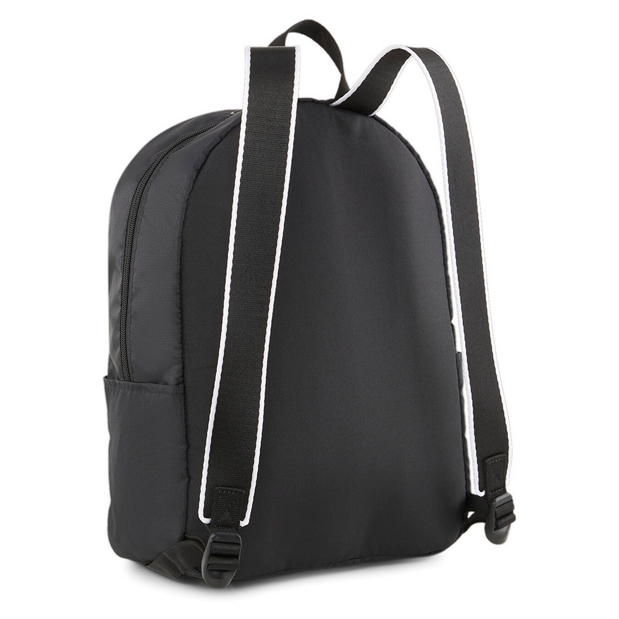 Рюкзак 34x24x12см, 20л Puma Core Base Backpack 09064201 черный 2000_2000